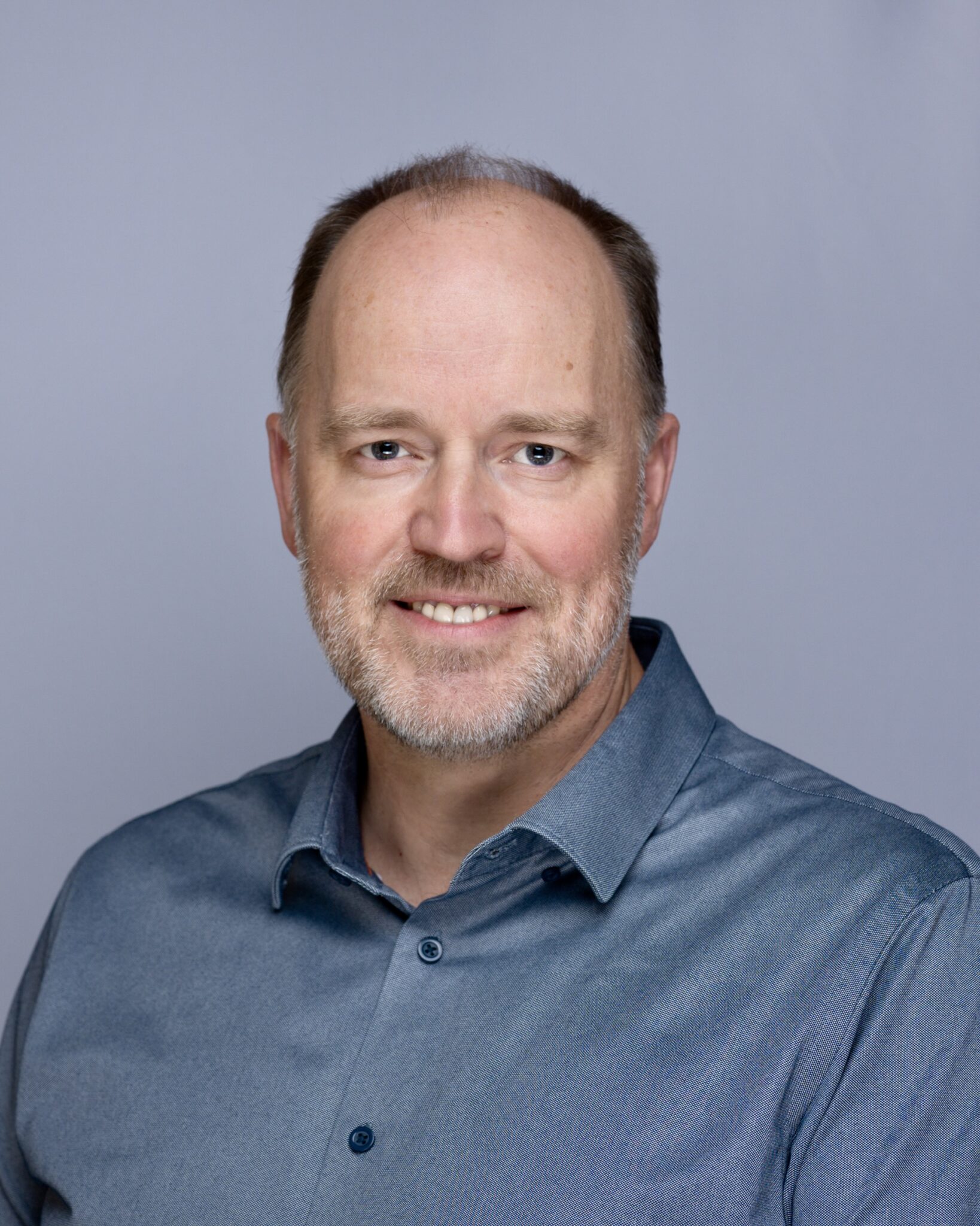 Douglas Crabb